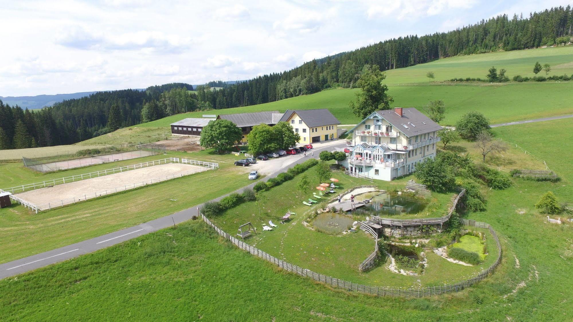 Narnhoferwirt Hotell Sankt Jakob im Walde Eksteriør bilde